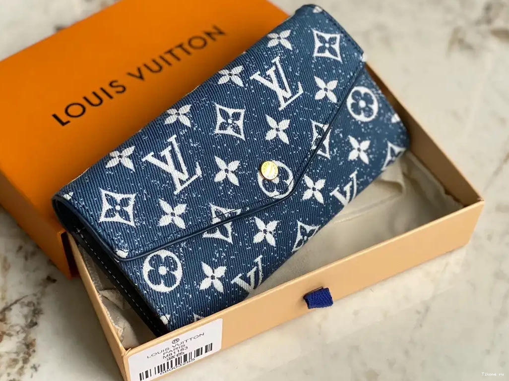 Louis WALLET SARAH Vuitton 0530